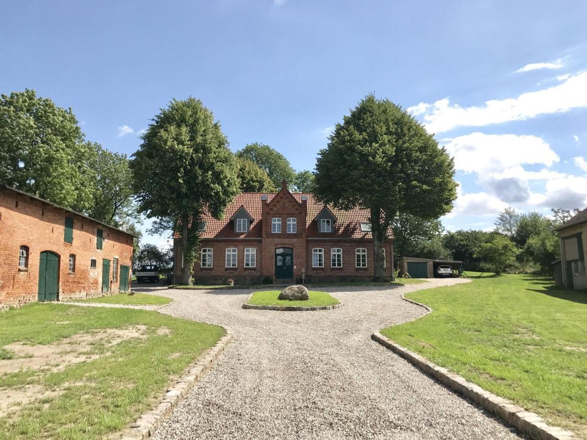Apartment With Garden In Luebberstorf Lubberstorf Экстерьер фото