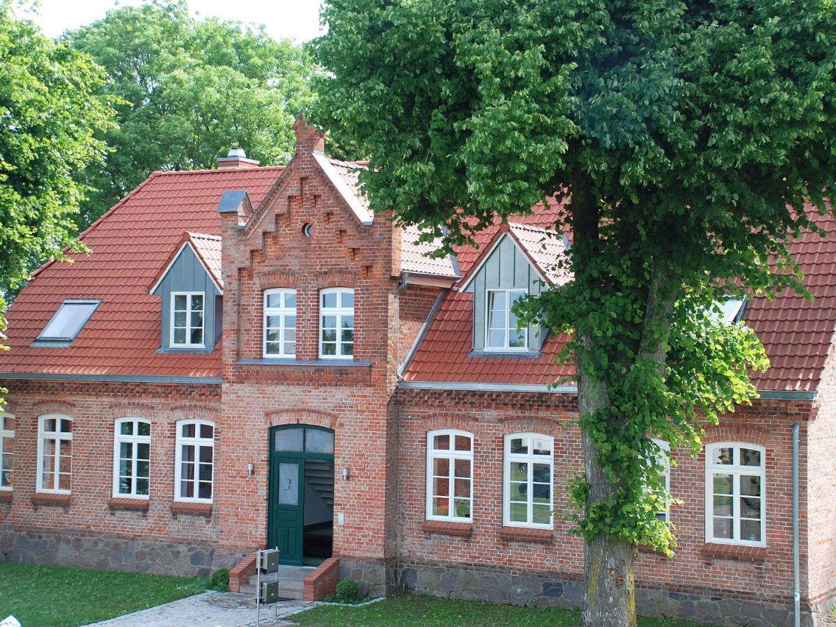 Apartment With Garden In Luebberstorf Lubberstorf Экстерьер фото